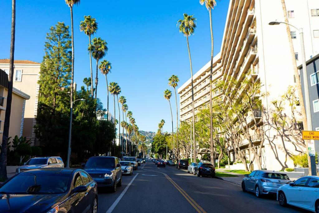 Luxury Beverly Hills Apartment Los Angeles Exterior photo